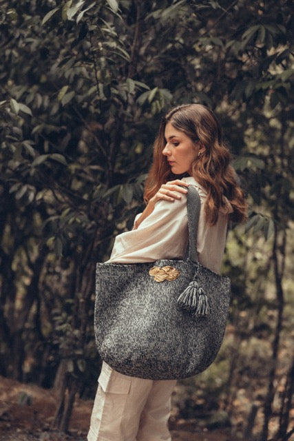 Rosio tote XL negro-blanco